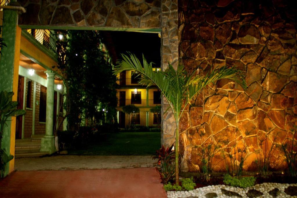 Hotel אואקסטפק מראה חיצוני תמונה